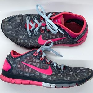 Nike Free 7.5, animal print